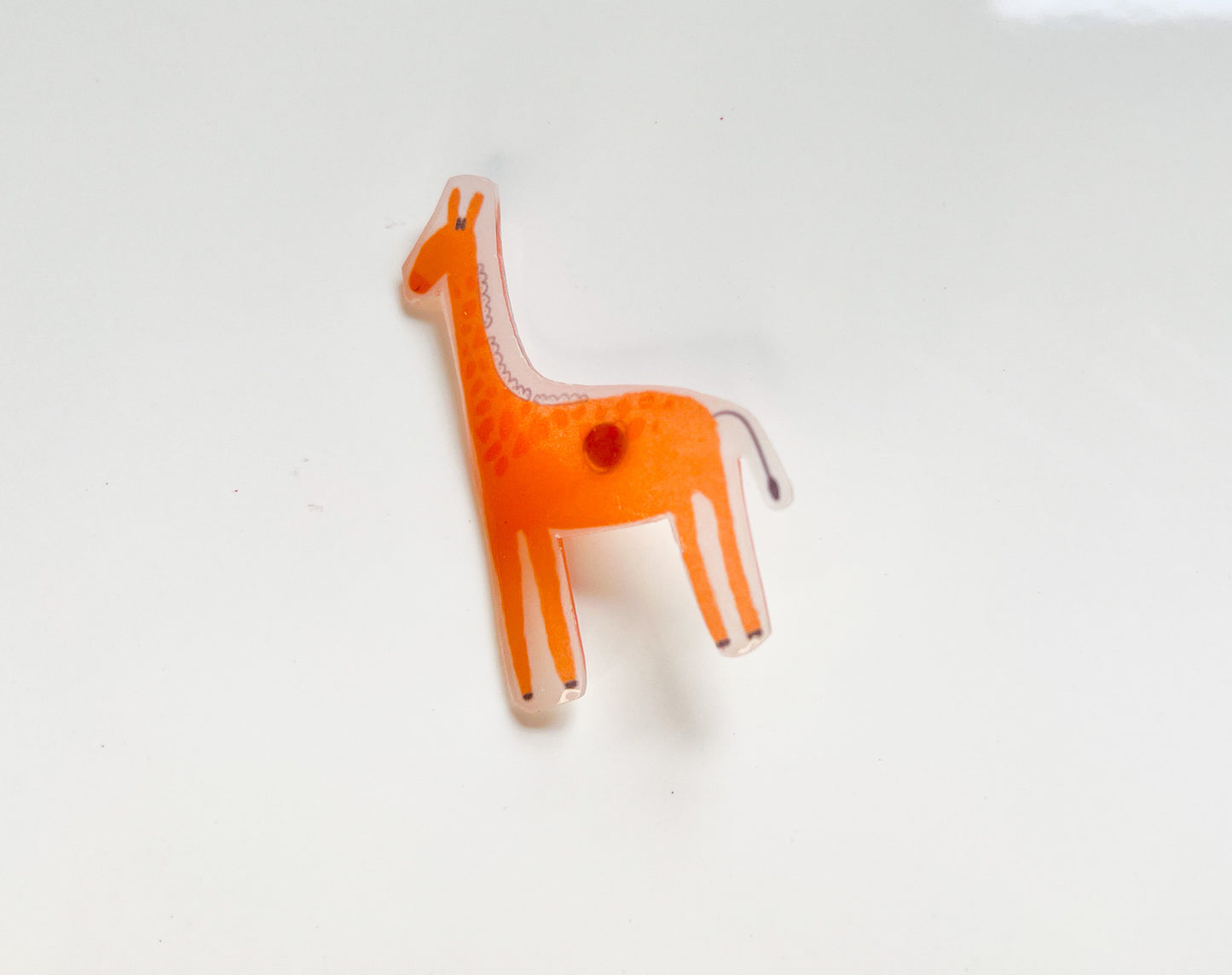 Giraffe Pin