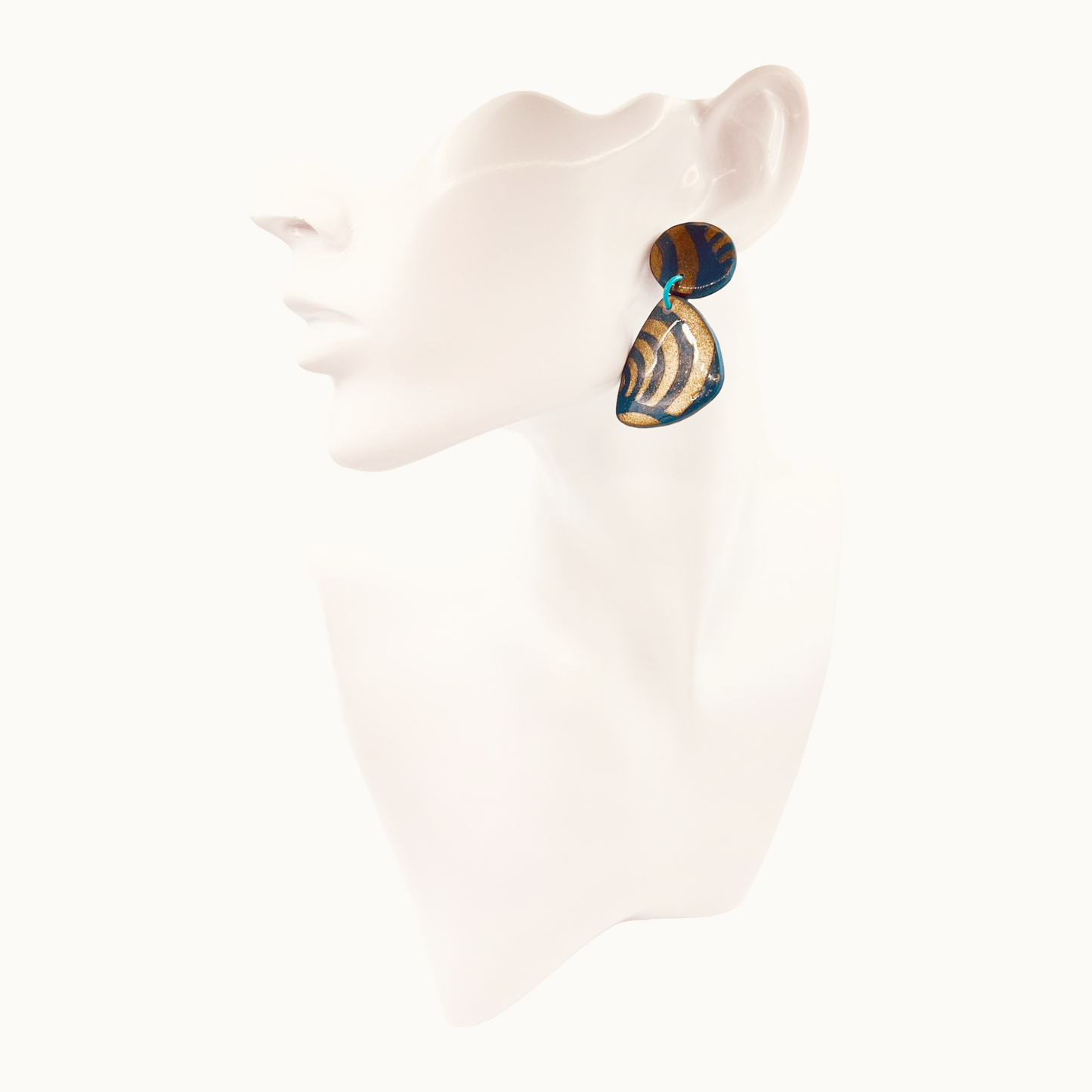 Annika Earrings