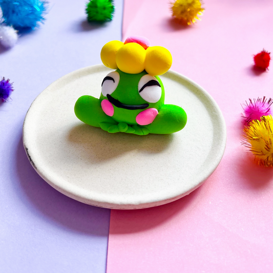 Frog Desk Friend