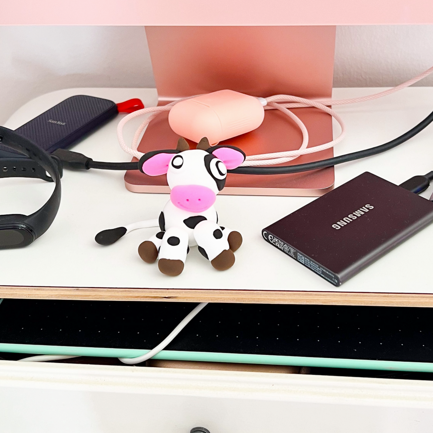 Cow Desk Friend